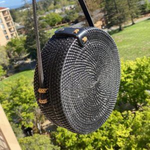 Handmade straw circle purse